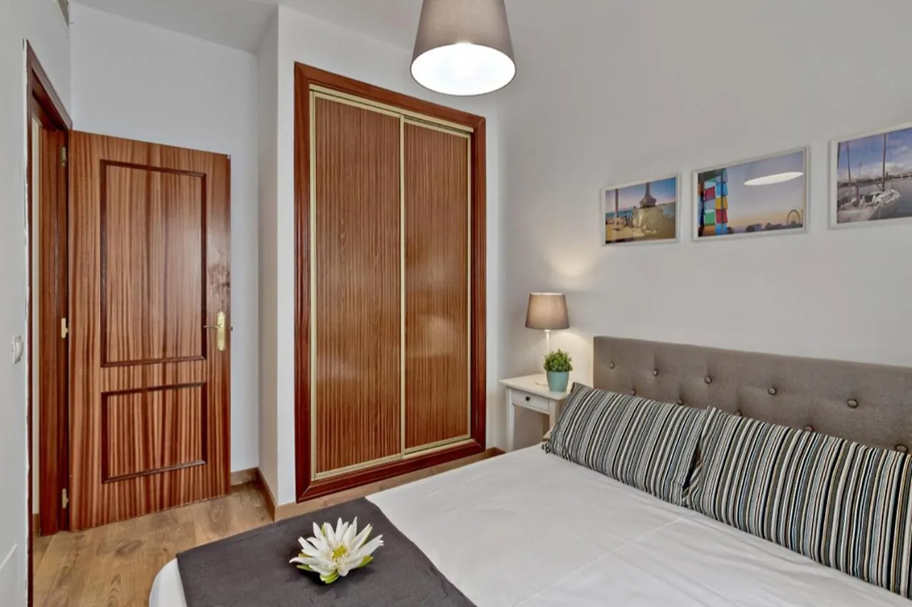 Del Parque Flats - Ollerias 3 Apartment Malaga